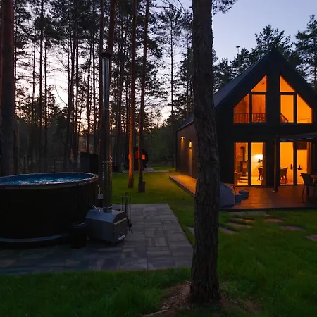 Uroczysko Popowo Holiday home Huta Podgorna